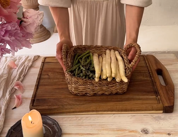 Vegan carbonara met witte asperges van Luna Trapani