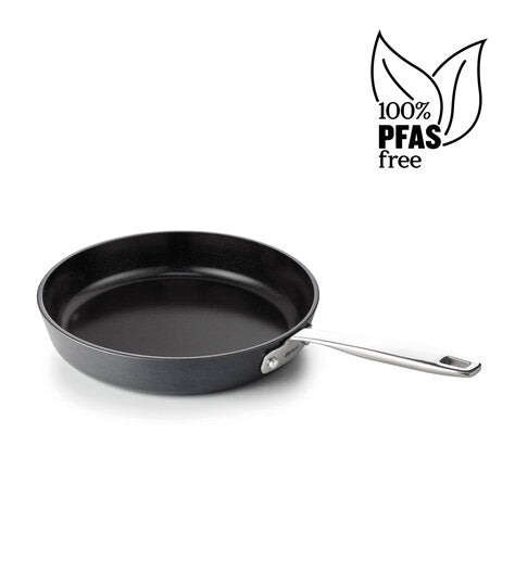 Maestro non-stick frying pan