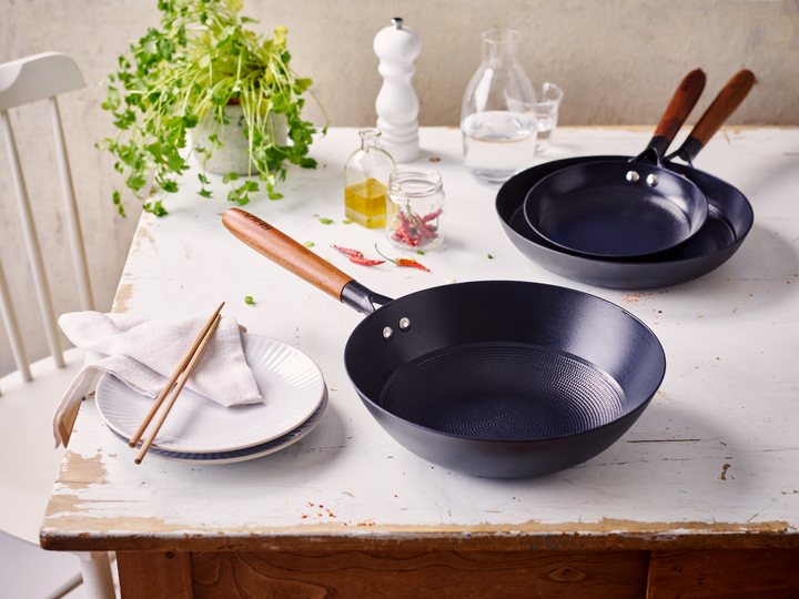 Mandala non-stick wok