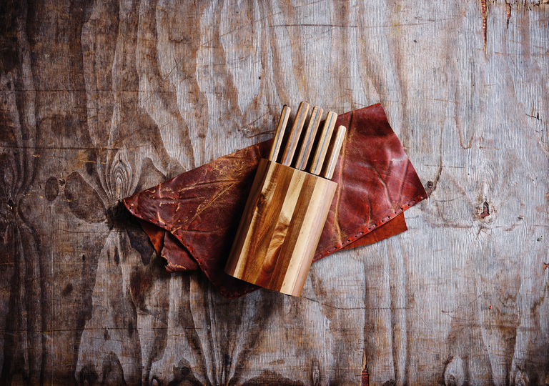 Nomad knife block set