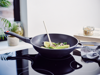 Energy wok revêtu